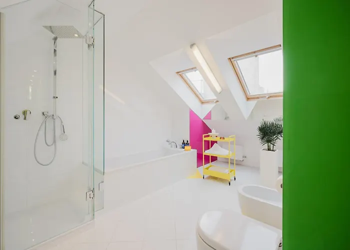 דירה Days - Three-bedroom Loft With Fireplace In Pop-art Style