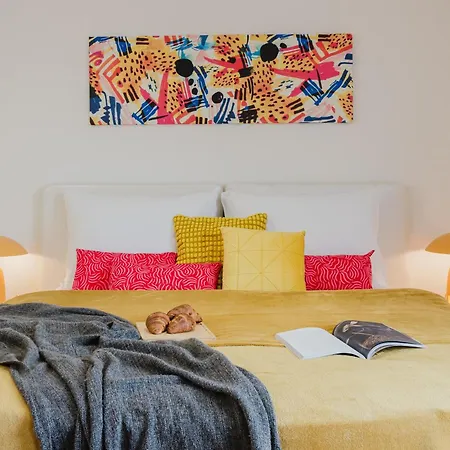Days - Three-bedroom Loft With Fireplace In Pop-art Style * Praag